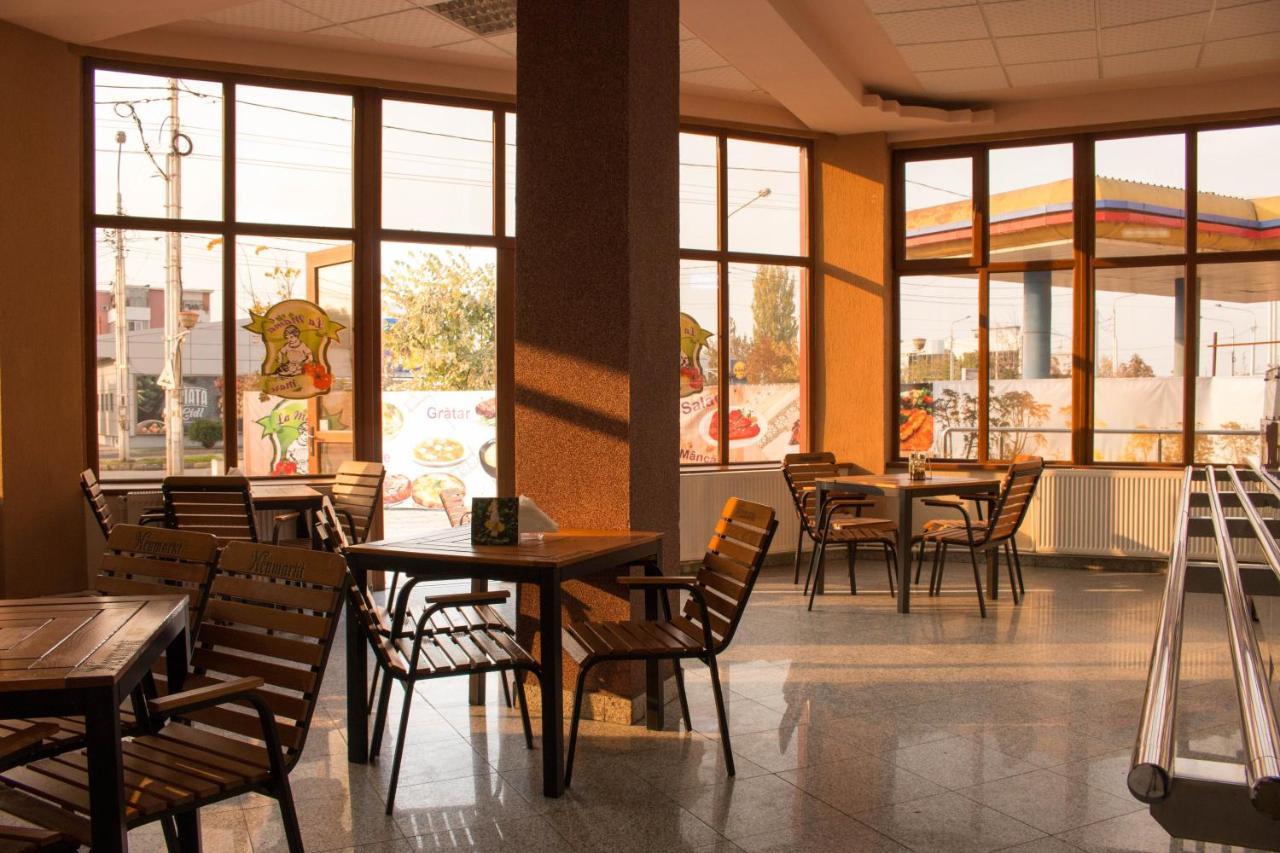 N&S Hotel Barlad Bîrlad Exterior photo