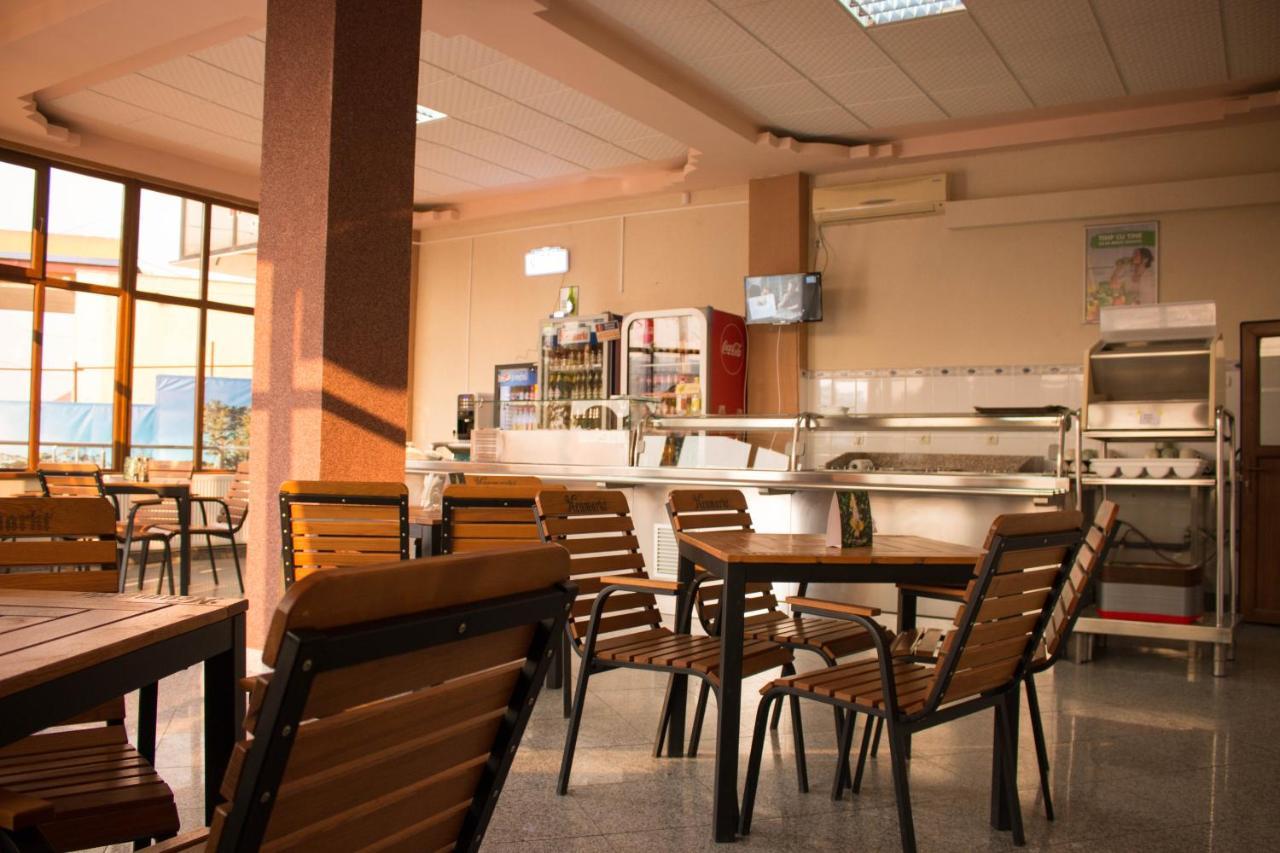 N&S Hotel Barlad Bîrlad Exterior photo